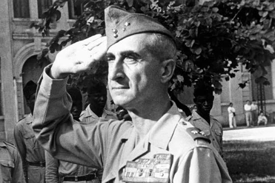 Tướng Pháp -- Henri Navarre