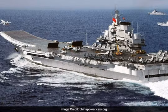 Tàu Liêu Ninh vốn là tàu Varyag thuộc lớp tàu sân bay Đô đốc Kuznetsov, do Liên Xô khởi công đóng năm 1985.