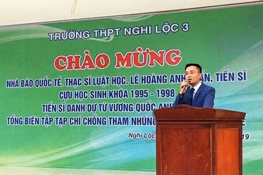 Lê Hoàng Anh Tuấn., người tự xưng "nhà báo quốc tế", thạc sĩ luật học, tiến sĩ.