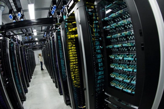 Facebook cho biết việc thay đổi cấu hình máy chủ chính là nguyên nhân làm hệ thống bị ảnh hưởng nghiêm trọng.