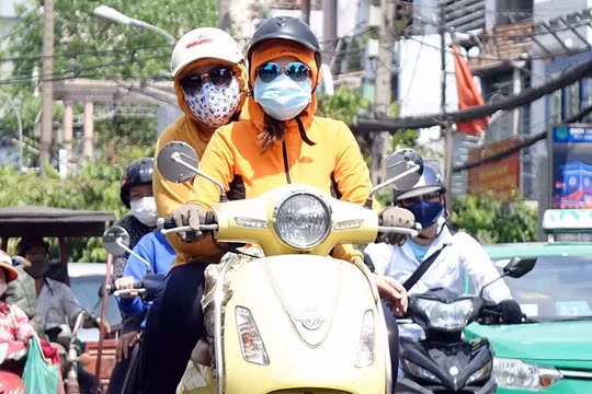 Ngày 15/7, dự báo tia UV ở TP Đà Nẵng đạt cực đại.