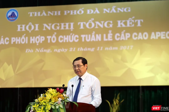 Chủ tịch UBND TP Đà Nẵng Huỳnh Đức Thơ đã đọc thư cảm ơn của Chủ tịch nước Trần Đại Quang gửi đồng bào, đồng chí và chiến sĩ thành phố Đà Nẵng