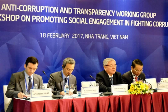 Sáng 18/2, phiên khai mạc phiên họp Nhóm công tác về Chống tham nhũng và Hội thảo thúc đẩy sự cam kết trong chống tham nhũng của APEC 2017 diễn ra tại Nha Trang với sự tham dự của các chuyên gia đến từ 21 nền kinh tế thành viên (ảnh Dân Trí)