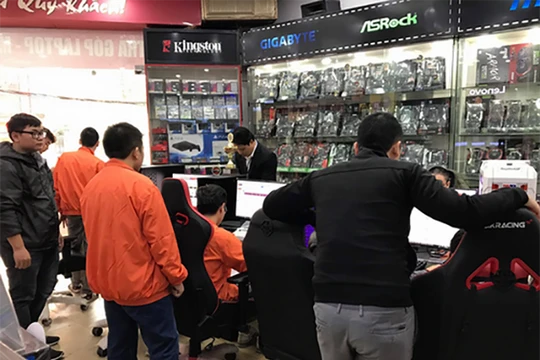 Để có được một dàn máy tính chạy êm, hiệu quả, đáp ứng đúng nhu cầu sử dụng, có khả năng mở rộng và chi phí đầu tư hợp lý, bạn cần quan tâm tới một số linh kiện thành phần chủ chốt.