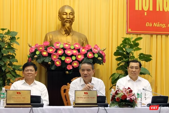 Bí thư Thành ủy Đà Nẵng Trương Quang Nghĩa chủ trì Hội nghị Thành ủy lần thứ 10 diễn ra sáng 17/11