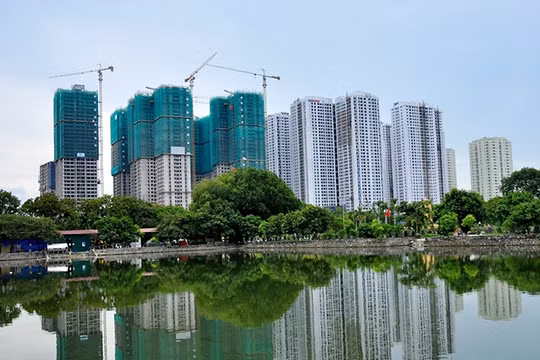 Bất động sản Hà Nội ghi nhận mức tăng kỷ lục trong 5 năm qua, nhưng bên trong lại diễn biến trái chiều!
