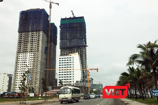 Trước thực trạng các chủ đầu tư, chủ sử dụng đất trên địa bàn trong thời gian qua tự ý thực hiện giao dịch chuyển quyền sử dụng đất, chuyển quyền sở hữu nhà ở, căn hộ khi chưa đầy đủ thủ tục pháp lý, Chủ tịch UBND TP Đà Nẵng ra văn bản chấn chỉnh