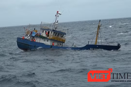 Ngư dân tàu cá Bình Định bị thương vong do tàu nước ngoài đâm chìm (ảnh minh họa)