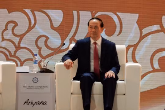 Chiều 10/11, với vai trò chủ trì Đối thoại Cấp cao không chính thức giữa APEC và ASEAN, Chủ tịch nước Trần Đại Quang đã ra Tuyên bố báo chí về nội dung kết quả của hoạt động này.