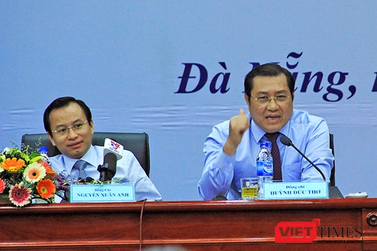 Ủy ban Kiểm tra Trung ương vừa có quyết định thi hành kỷ luật hình thức cảnh cáo đối với ông Huỳnh Đức Thơ, Chủ tịch UBND TP Đà Nẵng về những sai phạm đã kết luận trước đó.