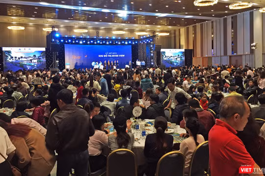 Ngày 26/11, tại Trung tâm Hội nghị quốc tế Ariyana (Đà Nẵng), chủ đầu tư dự án Khu Đô thị River View đã chính thức đưa 1.144 lô đất nền ra thị trường.