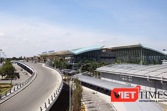Cảng Hàng không Sân bay Đà Nẵng được điều chỉnh tăng công suất phục vụ nhằm đáp ứng nhu cầu vận tải của TP Đà Nẵng và cả khu vực lân cận