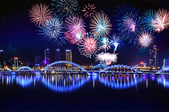 Đà Nẵng sẽ bắn pháo hoa tại 3 điểm trong đêm giao thừa Tết Giáp Thìn 2024