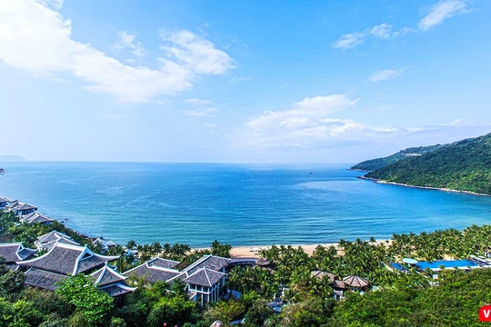InterContinental® Danang Sun Peninsula Resort tại bán đảo Sơn Trà (Đà Nẵng) là khu nghỉ dưỡng được chọn làm nơi tổ chức 2 phiên họp kín của các nhà lãnh đạo của 21 nền kinh tế thành viên APEC