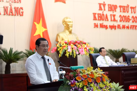 Sáng 8/11, Chủ tịch UBND TP Đà Nẵng Huỳnh Đức Thơ đã có thư cảm ơn toàn thể người dân, cán bộ, chiến sĩ đã đồng hành cùng TP trong việc khắc phục hậu quả bão số 12 phục vụ tốt sự kiện APEC.