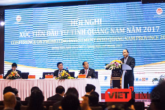 Thủ tướng Chính phủ Nguyễn Xuân Phúc phát biểu tại Hội nghị Xúc tiến đầu tư Quảng Nam 2017 diễn ra tại TP Tam Kỳ sáng 26/3.
