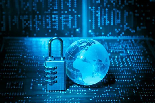 Từ chíp bảo mật cho đến các dịch vụ ẩn danh, đây là những cách giúp bạn an toàn trên mạng.