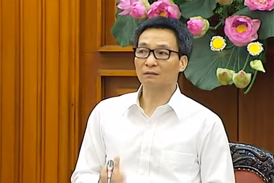 Chiều 28/5, tại Hà Nội, Phó Thủ tướng Vũ Đức Đam đã chủ trì họp với Bộ Văn hoá, Thể thao và Du lịch cùng UBND TP Đà Nẵng, để nghe các cơ quan này báo cáo các nội dung liên quan đến kiến nghị của Hiệp hội du lịch Đà Nẵng về Quy hoạch tổng thể khu du lịch q