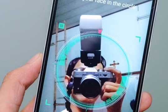 Người dùng smartphone cũ có thể trải nghiệm những tính năng của các “siêu phẩm” bằng các ứng dụng phụ trợ.