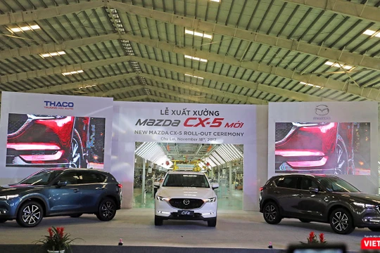 Sáng 18/11, tại Khu phức hợp Chu Lai-Trường Hải (Quảng Nam), Công ty CP Ô tô Trường Hải (Thaco) đã chính thức ra mắt mẫu xe Mazda CX-5 hoàn toàn mới với nhiều cải tiến vượt trội