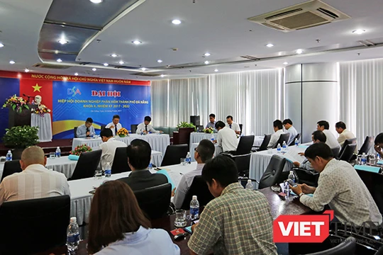 Chiều 28/9, Hiệp hội doanh nghiệp phần mềm TP Đà Nẵng đã tổ chức Đại hội tổng kết hoạt động khóa I (nhiệm kỳ 2010-2017) và bàn phương hướng hoạt động khóa II (nhiệm kỳ 2017-2022).