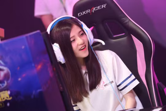 Cách nhận diện giữa những cô nàng game thủ và "cú có gai" thực sự rất đơn giản