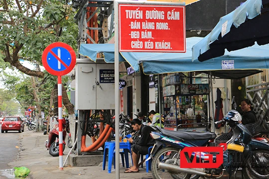 Đà Nẵng: Mở chiến dịch “đòi” lại vỉa hè cho người đi bộ