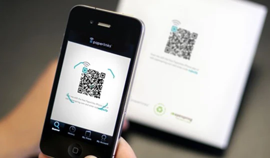 Mới đây, Apple đã bổ sung thêm tính năng cho phép người dùng iPhone, iPad có thể quét QR Code bằng camera mà không cần cài đặt thêm các ứng dụng của bên thứ ba.