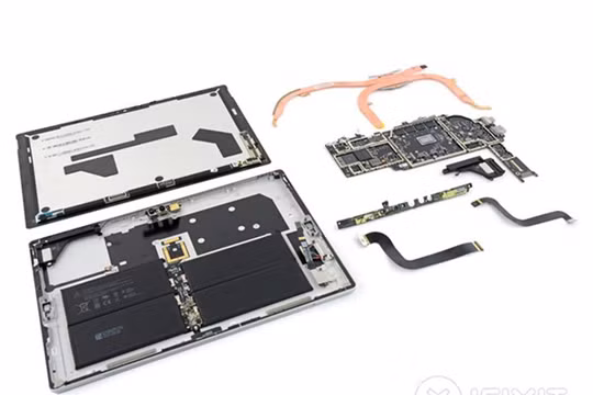 Đừng tự ý tháo rời Surface Pro và Surface Laptop bởi cả Surface Laptop và Surface Pro đều có thiết kế rất khó sửa chữa.