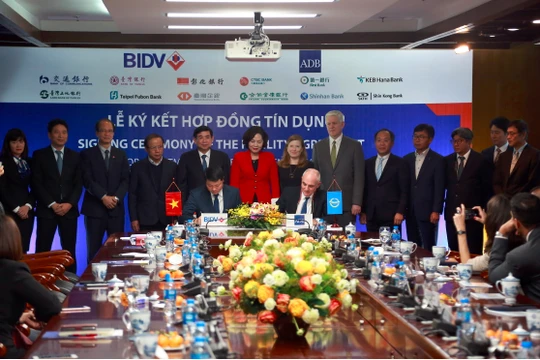 Lễ ký kết hợp đồng tín dụng giữa ADB và BIDV diễn ra vào ngày 12/12/2018 (Nguồn: BIDV)