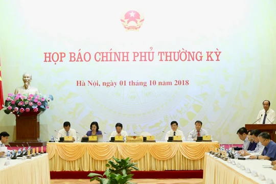 Quang cảnh buổi họp báo Chính phủ thường kỳ tháng 9/2018 (Nguồn: VGP)