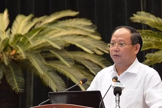 Ông Tất Thành Cang - Ủy viên Trung ương Đảng, Phó Bí thư Thường trực Thành ủy Thành phố Hồ Chí Minh