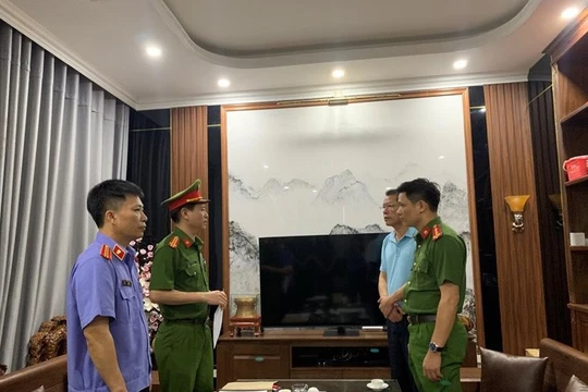  Thực hiện lệnh bắt tạm giam bị can Nguyễn Bá Hùng, nguyên Phó giám đốc Sở Tài chính tỉnh Thanh Hóa