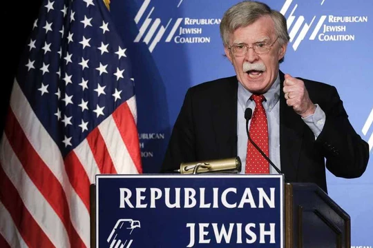 Ông John Bolton