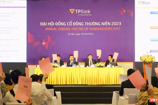 TPBank chia cổ tức 39% bằng cổ phiếu, tăng vốn điều lệ lên 22.016 tỉ đồng (Ảnh: Văn Lâm)