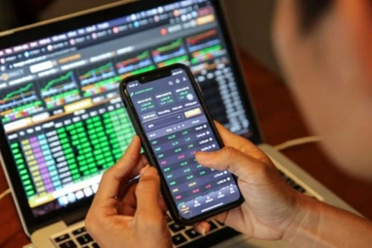 Cảnh báo giả mạo UBCKNN, Sở GDCK Hà Nội để lừa đảo nhà đầu tư