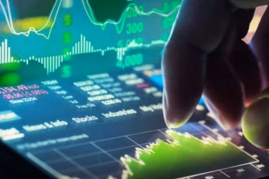 Vụ "thao túng thị trường chứng khoán" tại APS, API và IDJ: Các công ty khẳng định không liên quan