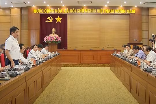 Gỡ vướng mắc các dự án lưới điện trọng điểm, cấp bách trên địa bàn tỉnh Vĩnh Phúc