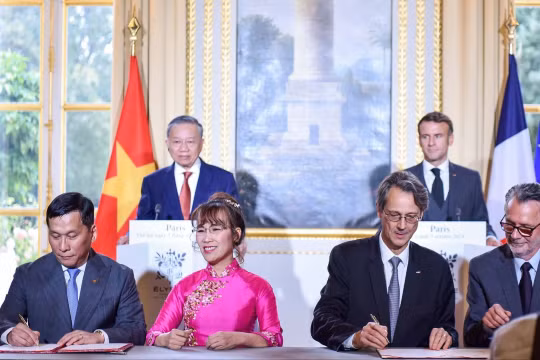 Vietjet và CFM International ký kết thỏa thuận cung cấp hơn 400 động cơ LEAP-1B