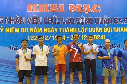 Hà Nội: Công ty Truyền tải điện 1 (PTC1) tham gia Hội khỏe CNVCLĐ quận Ba Đình 2024