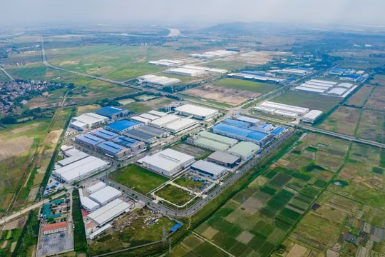 Đầu tư công nghệ để bắt kịp xu thế phát triển bền vững khu công nghiệp