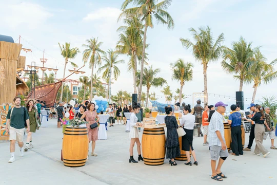 U60 về biển nạp “Vitamin sea”, tận hưởng những trải nghiệm “không tuổi”