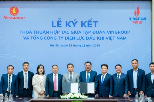Tập đoàn Vingroup và Tổng Công ty Điện lực Dầu khí VN hợp tác phát triển hạ tầng năng lượng xanh