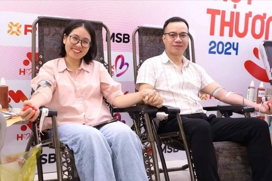 Dấu ấn mới trên hành trình phát triển bền vững của ROX Group