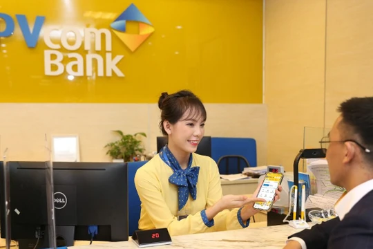 PVcomBank khuyến nghị KH cập nhật giấy tờ tùy thân và xác thực sinh trắc học trước ngày 1/1/2025
