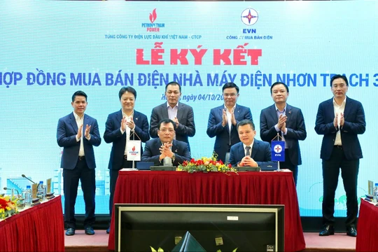 Cú hích thúc đẩy phát triển các dự án điện khí