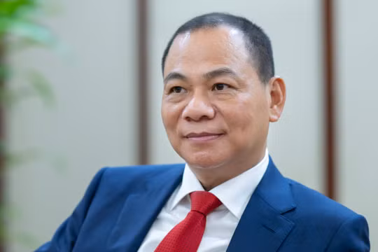 Tỷ phú giàu nhất Việt Nam quyết tâm đi đến cùng cho giấc mơ xe điện