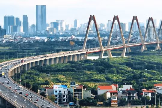 Bất động sản Thủ đô: Cuộc chuyển dịch sóng đầu tư từ phía Tây sang phía Đông Bắc