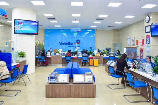 Lần thứ 8 liên tiếp VietinBank được vinh danh Thương hiệu Quốc gia Việt Nam 