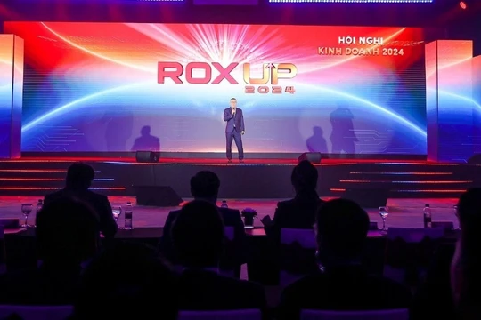 Nguồn lực con người - Sức mạnh phát triển của ROX Group